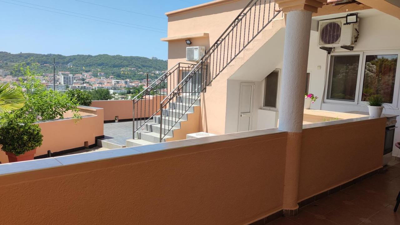 Guest'S House "Lindi&Roni" Ulcinj Exterior foto